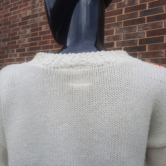 Vintage 90s Southwestern Pattern Embroidered and Beaded Hand Knit Sweater | S - Picture 10 of 16